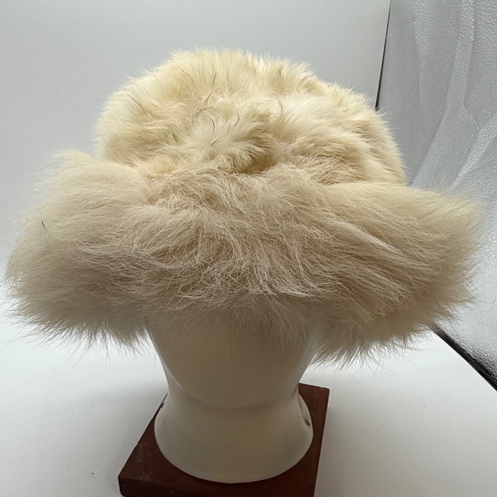 Vintage Union Made Cream Real Fur Pillbox Hat Winter Glam Cloche old Hollywood